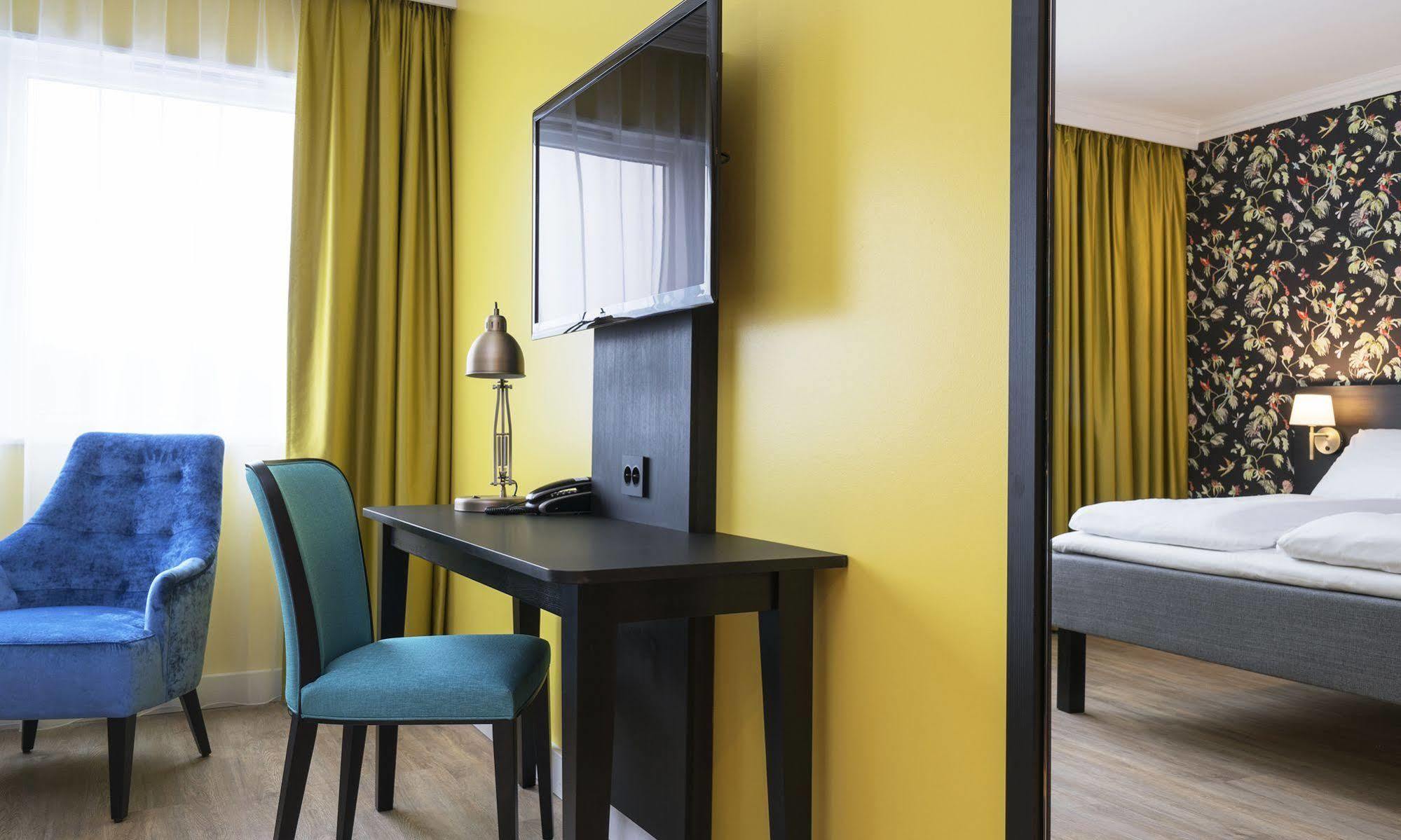 Thon Hotel Triaden Lorenskog Екстер'єр фото
